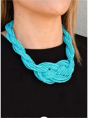 PAPARAZZI VINTAGE VAULT "A STANDING OVATION “